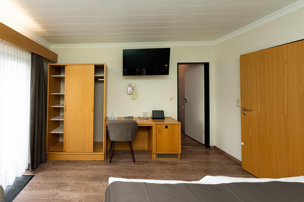 Waldhotel Kurfuerst Kaisersesch ภายนอก รูปภาพ