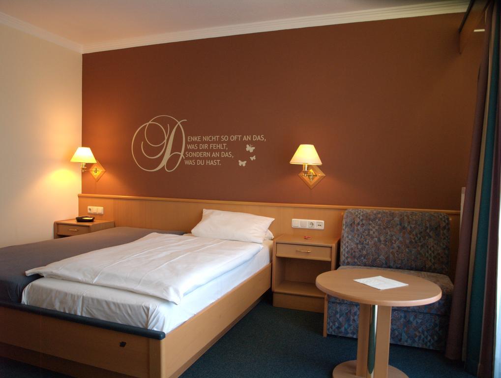 Waldhotel Kurfuerst Kaisersesch ห้อง รูปภาพ
