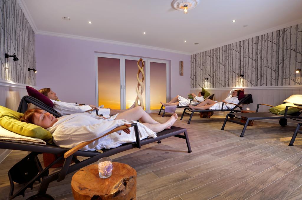 Waldhotel Kurfuerst Kaisersesch ภายนอก รูปภาพ